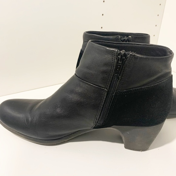 The FLEXX Black Leather & Suede Heeled Booties - Picture 6 of 13